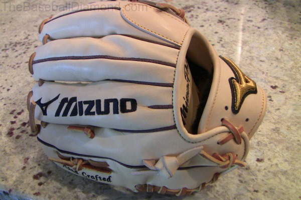 mizuno baseball gloves custom
